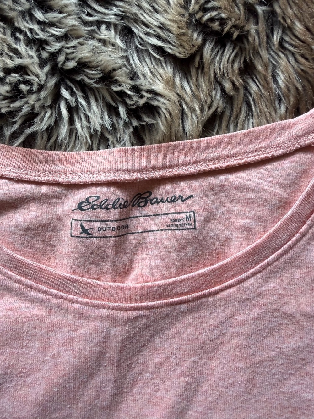 Eddie Bauer Women's Heathered Pink Scoop Neck Long Sleeve Tee